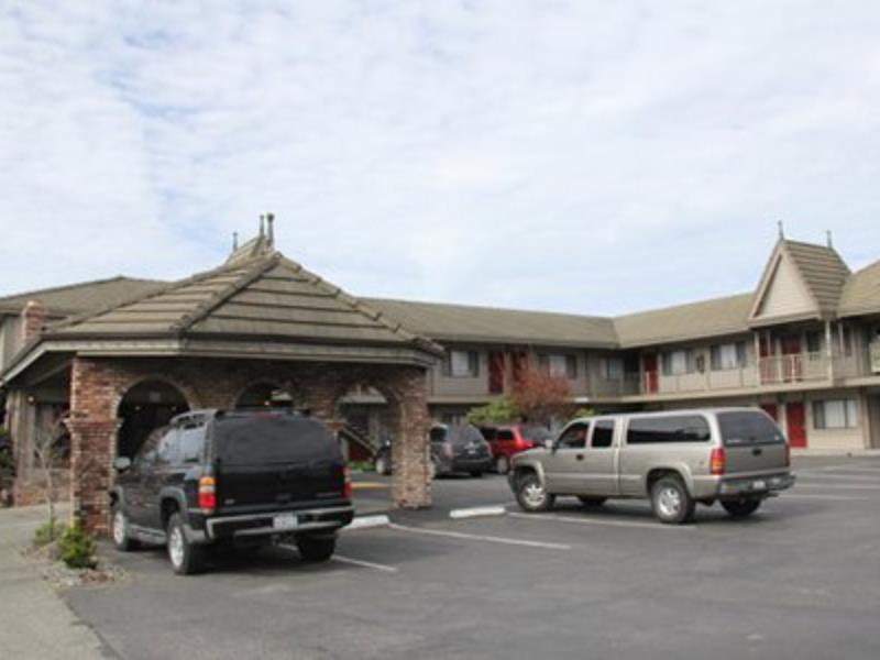 Ramada Bayside Inn & Suites Eureka Exteriör bild
