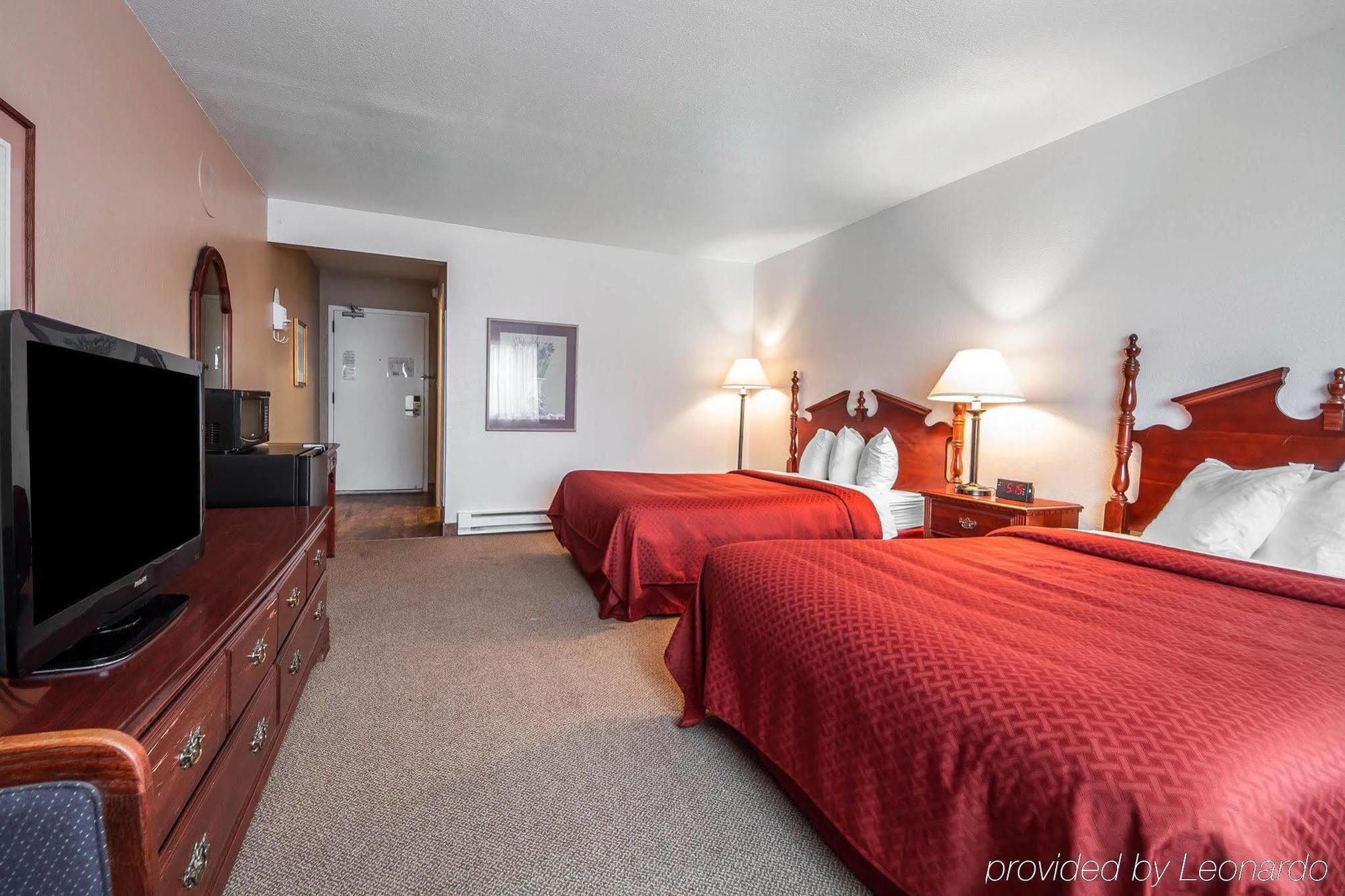 Ramada Bayside Inn & Suites Eureka Exteriör bild